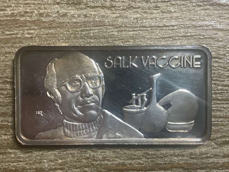 Silver 1 oz *** Salk Vaccine *** 1976 Hamilton Mint do your research
