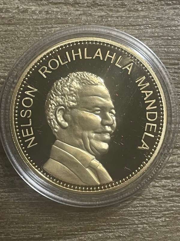 Mandela Medal *** no date *** Commemorative