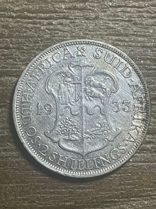 1933 *** 2 shilling *** vf collectable
