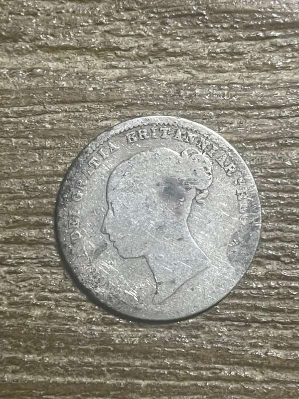from 1800s *** British Shilling *** Priced on silver content, no discount