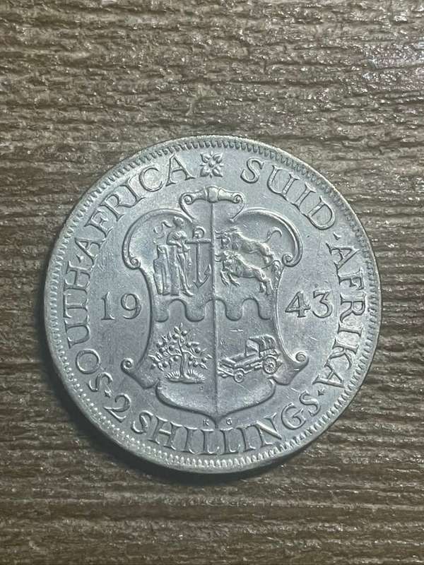 1943 *** 2 shilling *** A/unc  highly collectable