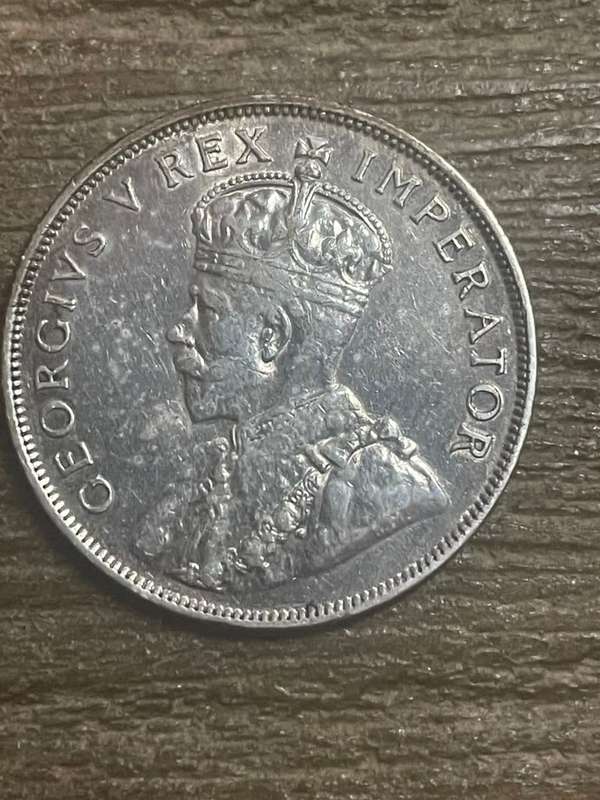 1933 *** 2 shilling *** vf collectable, please view picture