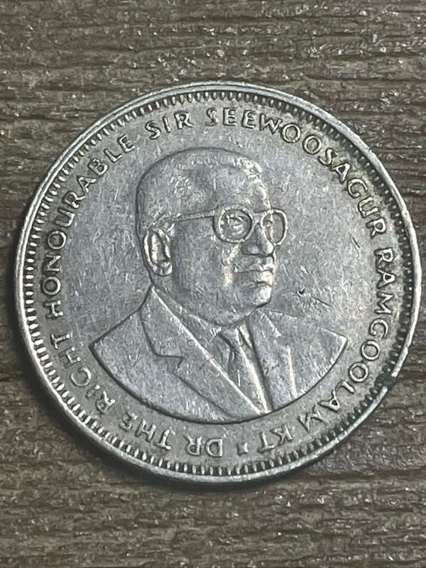 1991 *** Mauritius 1 Rupee *** priced to sell