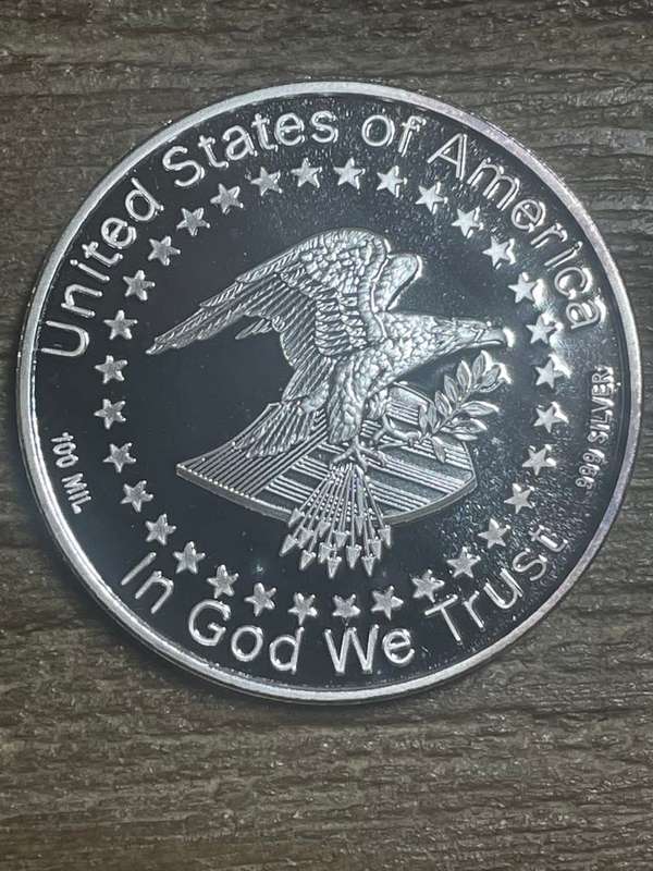 no date *** Mandela Medal *** USA issue