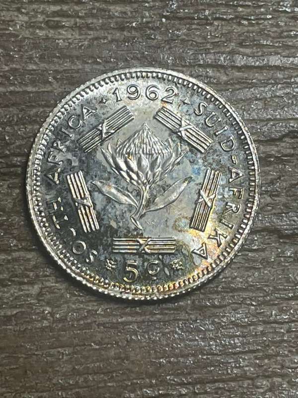 1962 *** 5c *** looks unc, please view photos