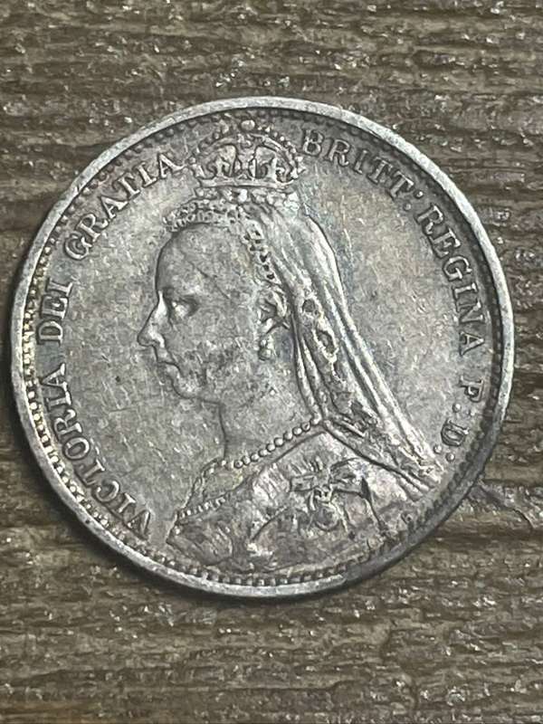 1888 *** British 6P *** great condition for a scarce coin