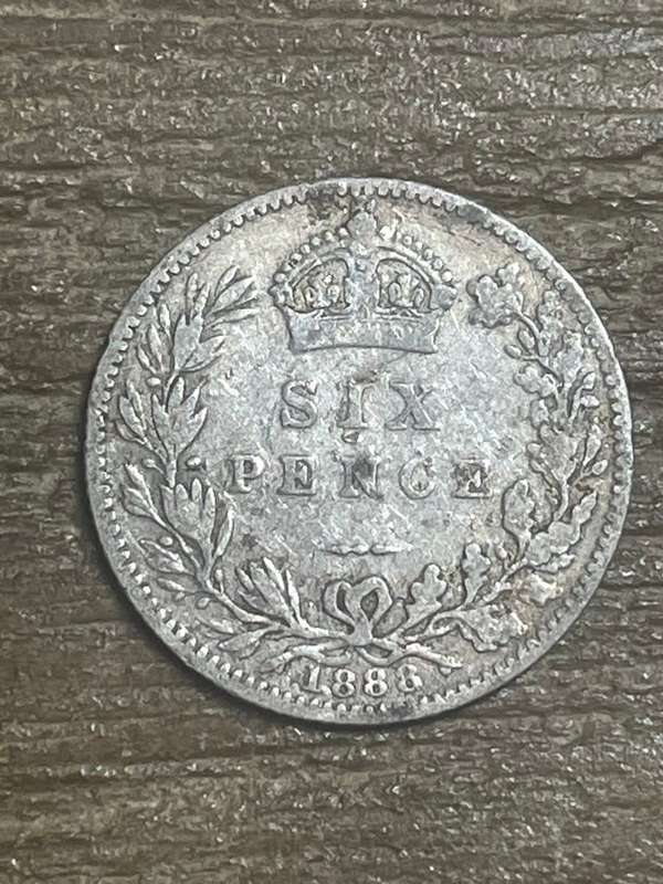 1888 *** British 6P silver coin *** vf but deep scratch
