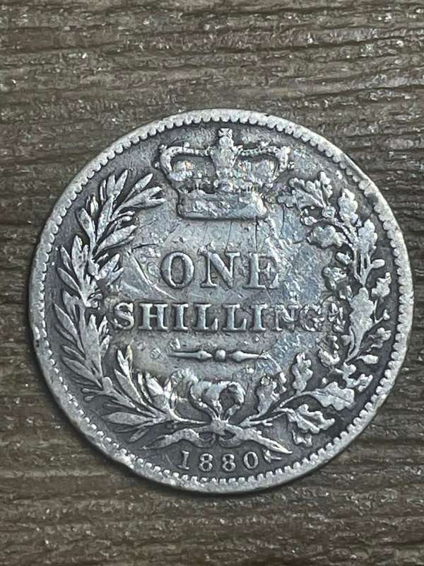 1880 *** British Shilling *** collectable