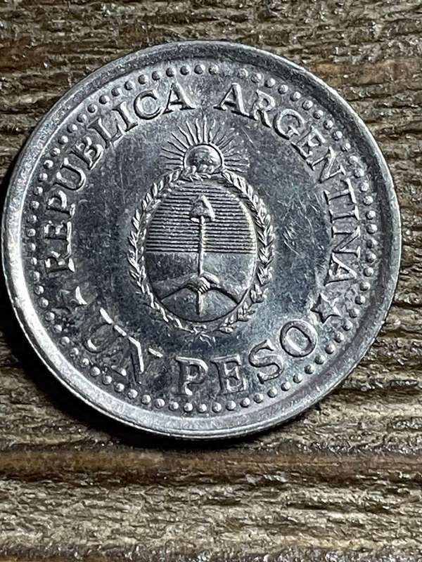 1960 *** Argentina un peso *** Collectable
