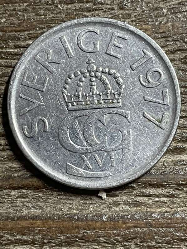 1977 *** Swedish 5 Kroner *** au condition