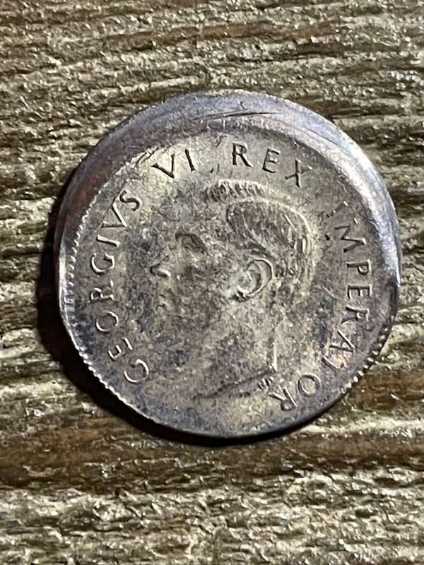 1942 *** 3P *** Error misstrike, uncommon for the union series