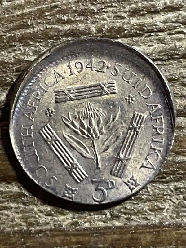 1942 *** 3P *** Error misstrike, uncommon for the union series