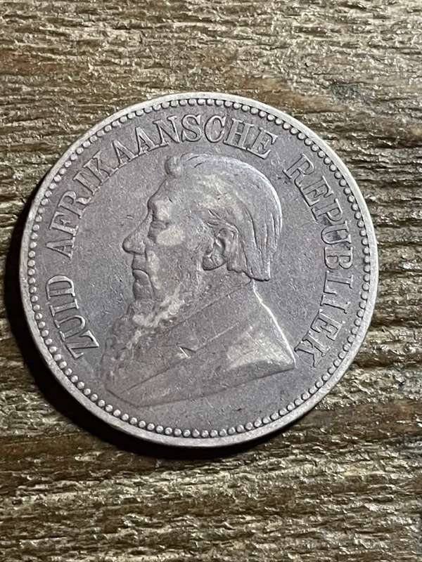 1895 *** 2 1/2 Shilling  *** Worn but very clear fields