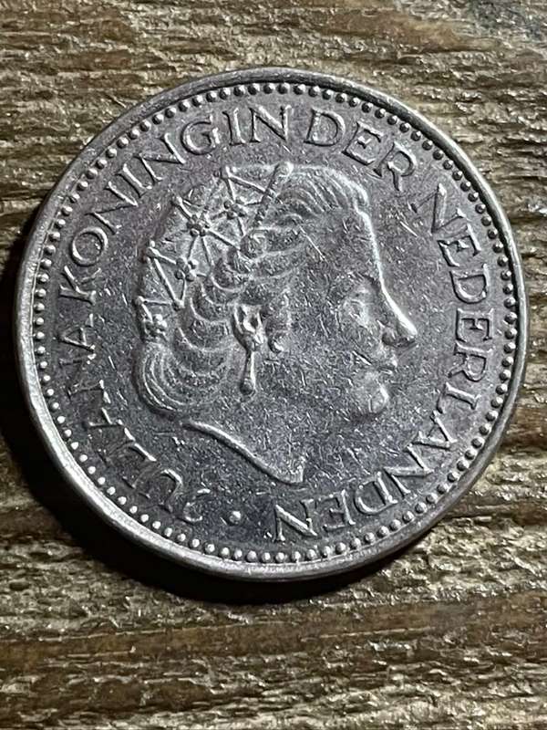 1975 *** netherlands 1 Gulden *** a/unc
