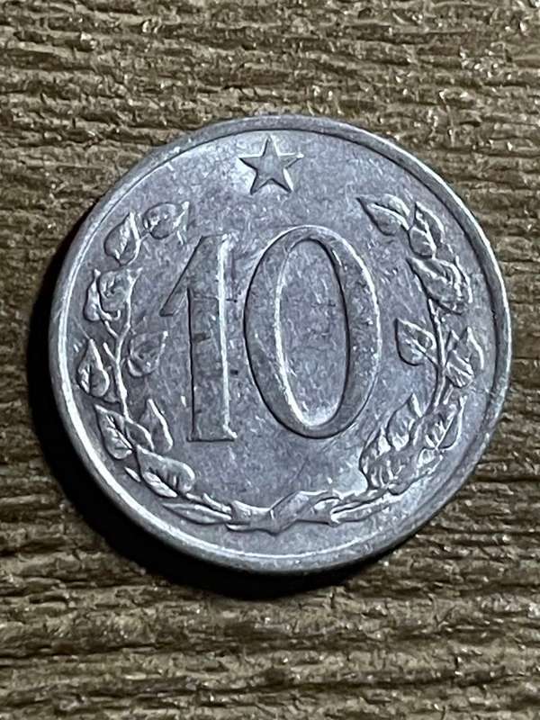 1966 *** Czech 10 Hellers *** Aluminium coin