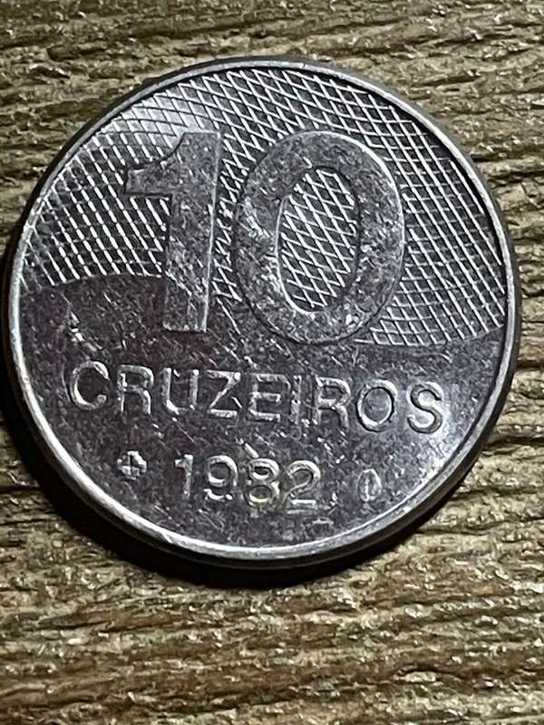 1982 *** Brazil 10 Cruzeiro ***
