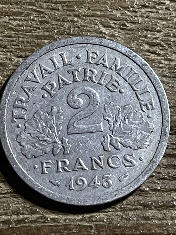 1943 *** French 2 Franc *** Aluminium coin