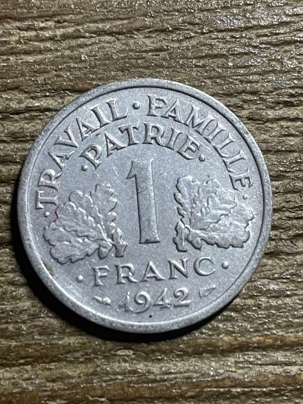 1942 *** French 1 Franc *** Aluminium coin