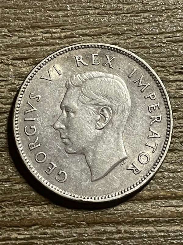 1943 *** 2 Shilling *** decent features better than photos