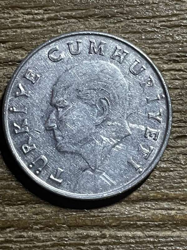 1986 *** turkey 25 lira *** a/unc  please see pictures