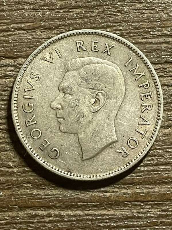 1945 *** 2 Shilling *** vf condition