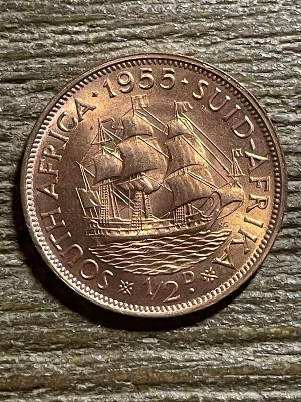 1955 *** 1/2 Penny *** Unc dealer stock