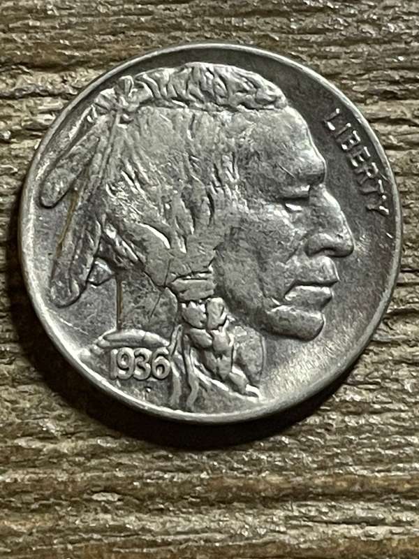 1936 *** USA buffalo nickel 5c *** Great coin, very clear fields