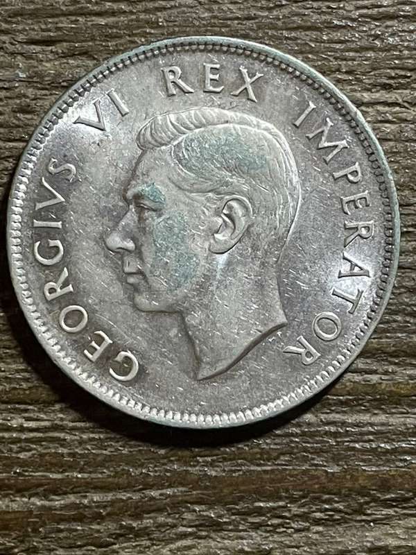1942 *** 2 1/2 Shilling  *** a/unc