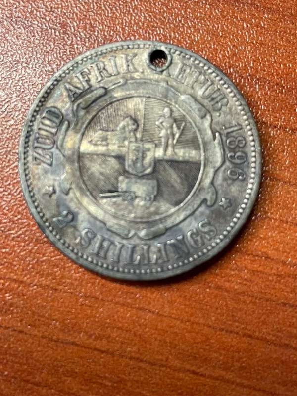 1896 *** 2 Shilling *** ZAR art **** pipe*** priced below cost
