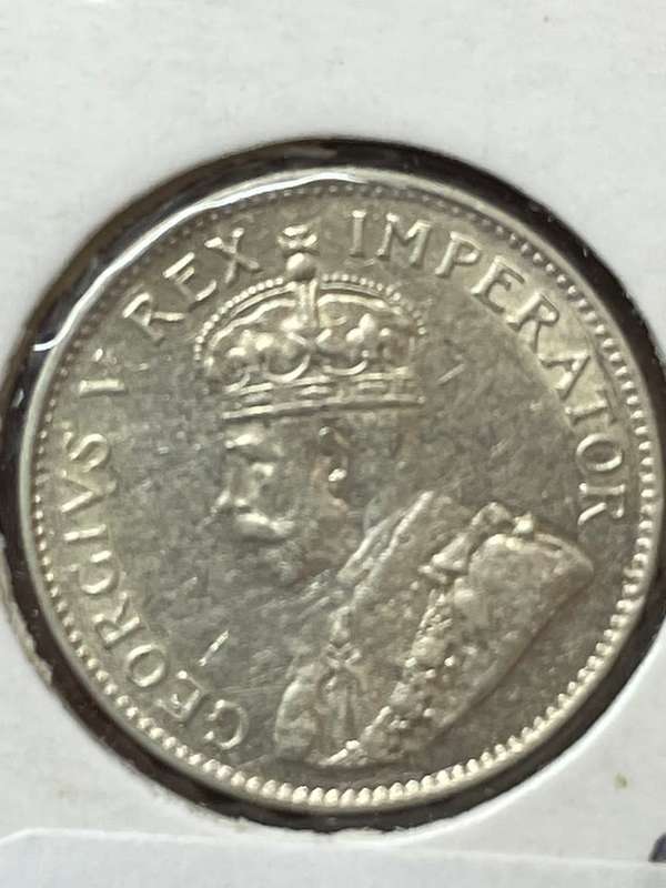 1935 *** 3P *** Top uncirculated coin, grade this coin