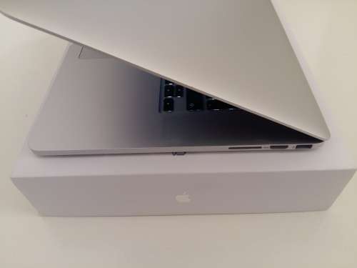 Macbook Pro 2013 Core i7 15" Retina 8GB Ram 256GB SSD