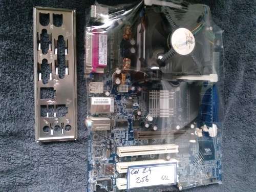 GIGABYTE 8VM533M-RZ LGA775 MOTHERBOARD + INTEL CELERON 2.4 GHZ CPU+ 256MB MEMORY BUNDLE