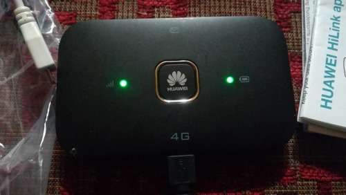 HUAWEI 5573 PORTABLE 4G/LTE ROUTER/HOTSPOT