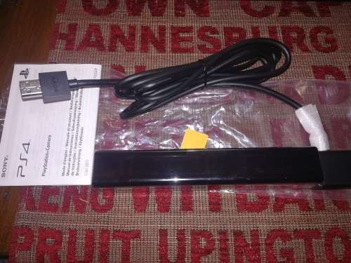 PLAYSTATION 4/PS4 CAMERA (V1)