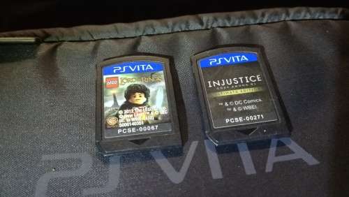 PS VITA 3G/WIFI (PCH-1104) WITH 2 GAMES + SONY POUCH