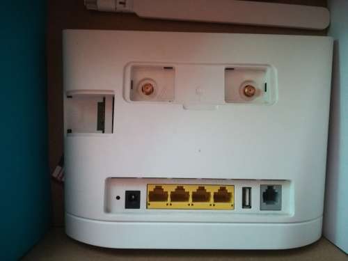 HUAWEI B315 LTE/4G WIRELESS ROUTER