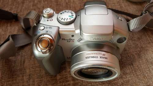 CANON POWERSHOT S2 IS DIGITAL CAMERA - LIKE NEW!