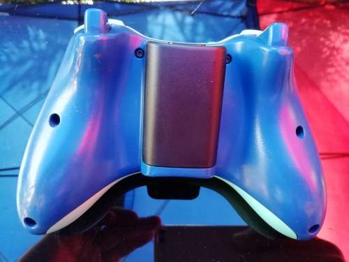 GENUINE MICROSOFT XBOX 360 CONTROLLER (BLUE)