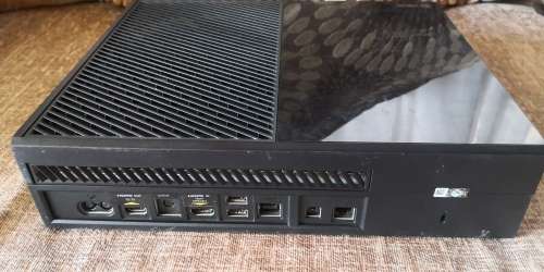 XBOX ONE 500GB CONSOLE ONLY