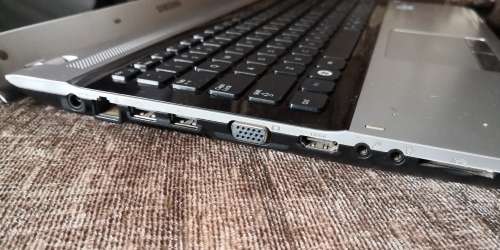 SAMSUNG RV511 LAPTOP FOR SPARES