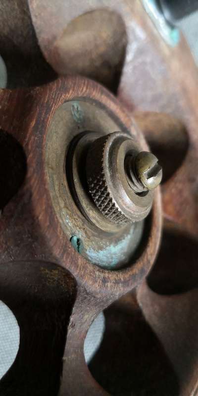 VINTAGE 6" KP/SCARBOROUGH FISHING REEL