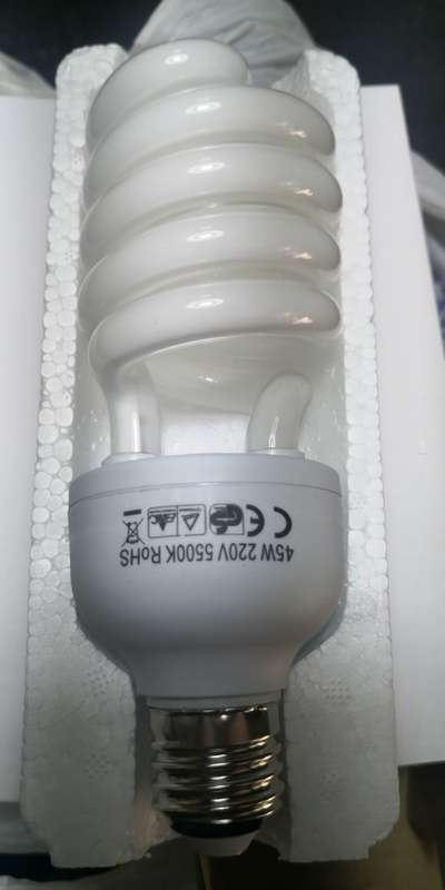 45W E27 FLOURESCENT BULBS (5500K) SET OF 8 BULBS