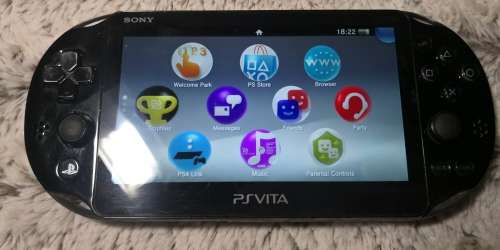 PS VITA SLIM CONSOLE (NEEDS SLIGHT TLC/REPAIR)