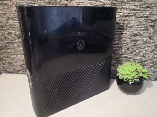 XBOX 360 E - SUPER SLIM CONSOLE ONLY