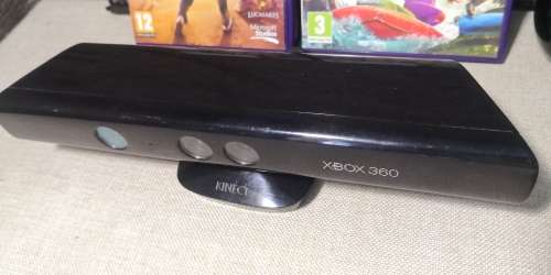 Xbox 360 Kinect sensor with 2 games