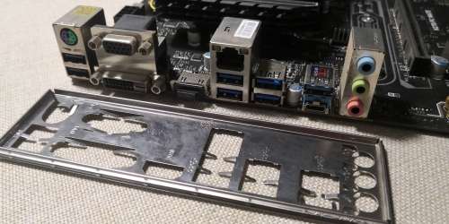 AWESOME GAMING MOTHERBOARD,CPU AND MEMORY COMBO (I3 CPU+8GB MEMORY)