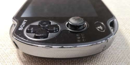 PS VITA (WIFI  PCH-1004) CONSOLE