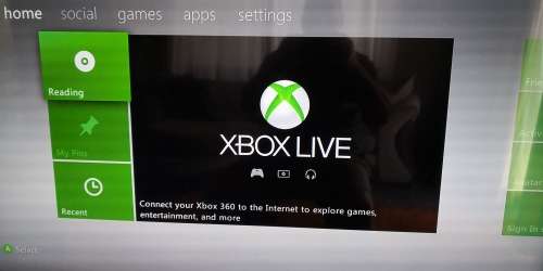 XBOX 360  CONSOLE WITH 15 GAMES