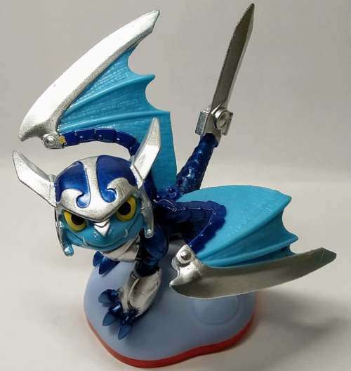 Skylanders Trap Team -BLADES- Multi Platform Figurine