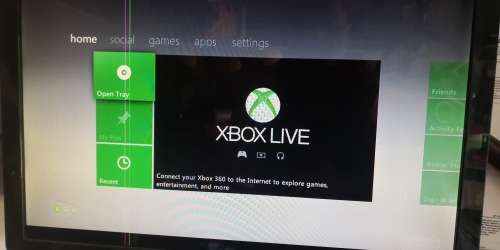 XBOX 360  CONSOLE WITH 7 GAMES